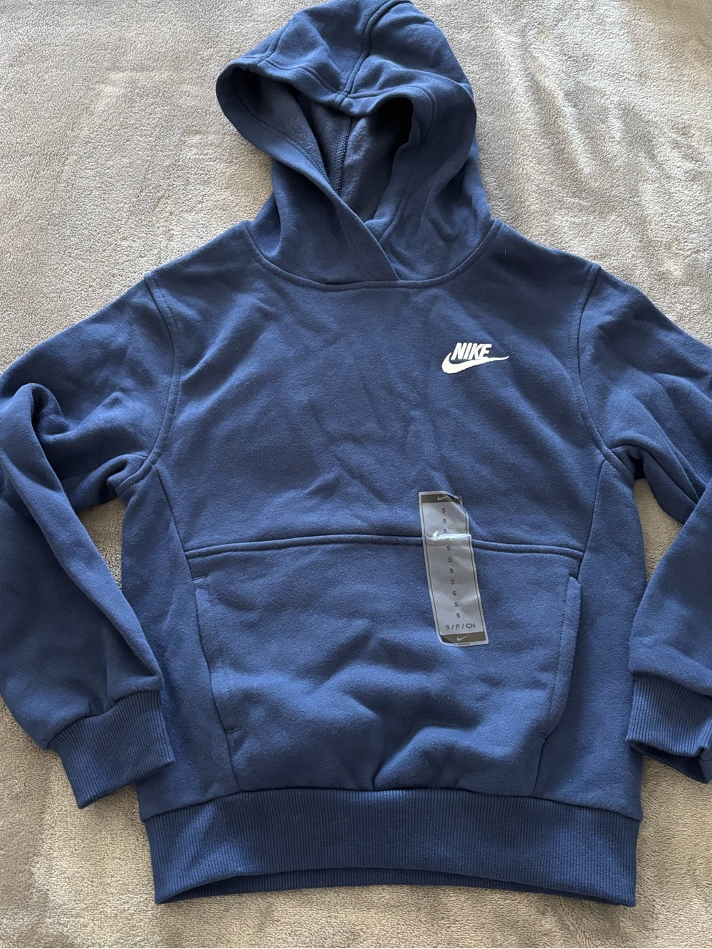 Boys Nike Club Fleece Hoodie NWT - Size S